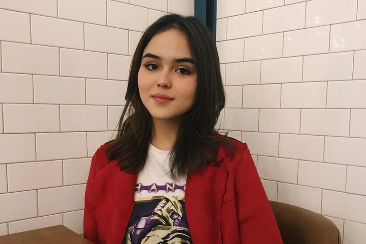 Trending Twitter Dunia Hari Ini. Laura Anna Meninggal Dunia Hari Ini Karena Apa? Kini Istilah 'Lora