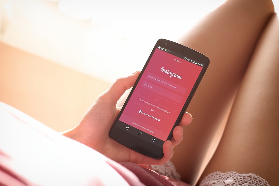 Tidak Bisa Melihat Orang Yang Melihat Story Ig Kita. Cara mengetahui akun Instagram di-hide seseorang