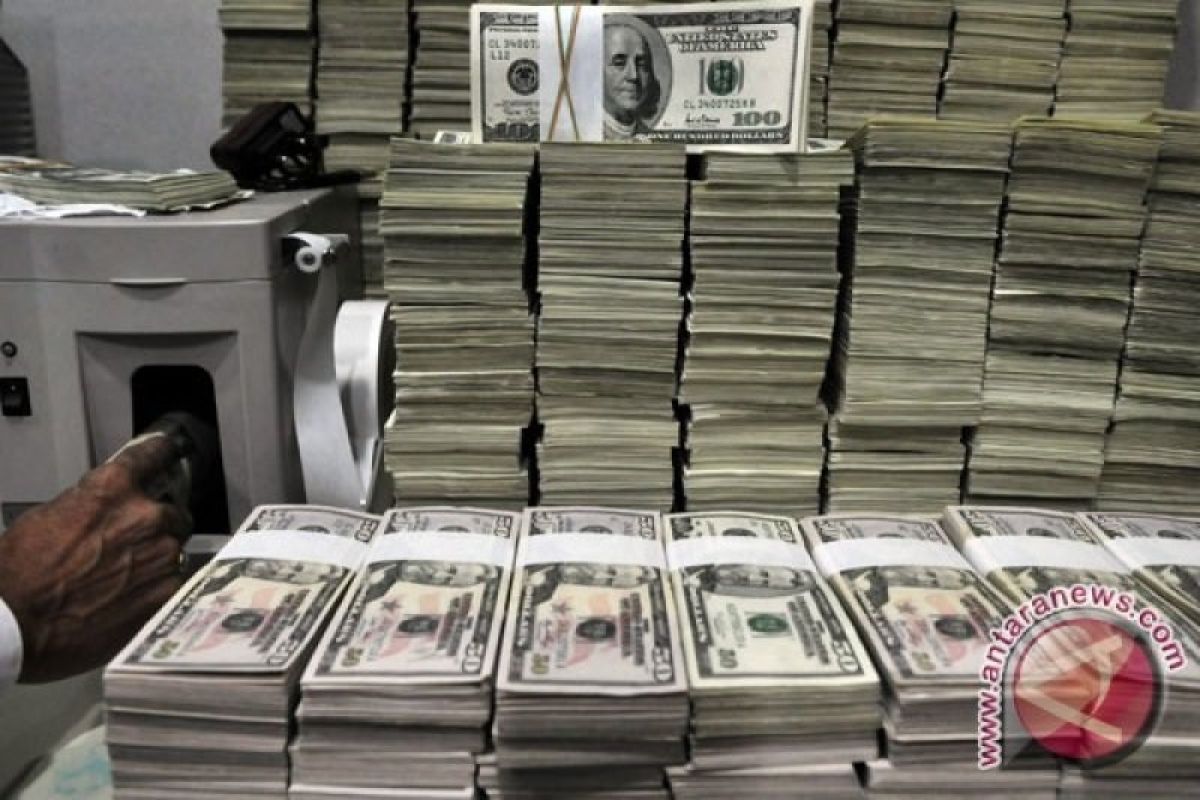 7000 Yen Berapa Rupiah. Dolar menguat usai Moodys pangkas peringkat beberapa bank AS