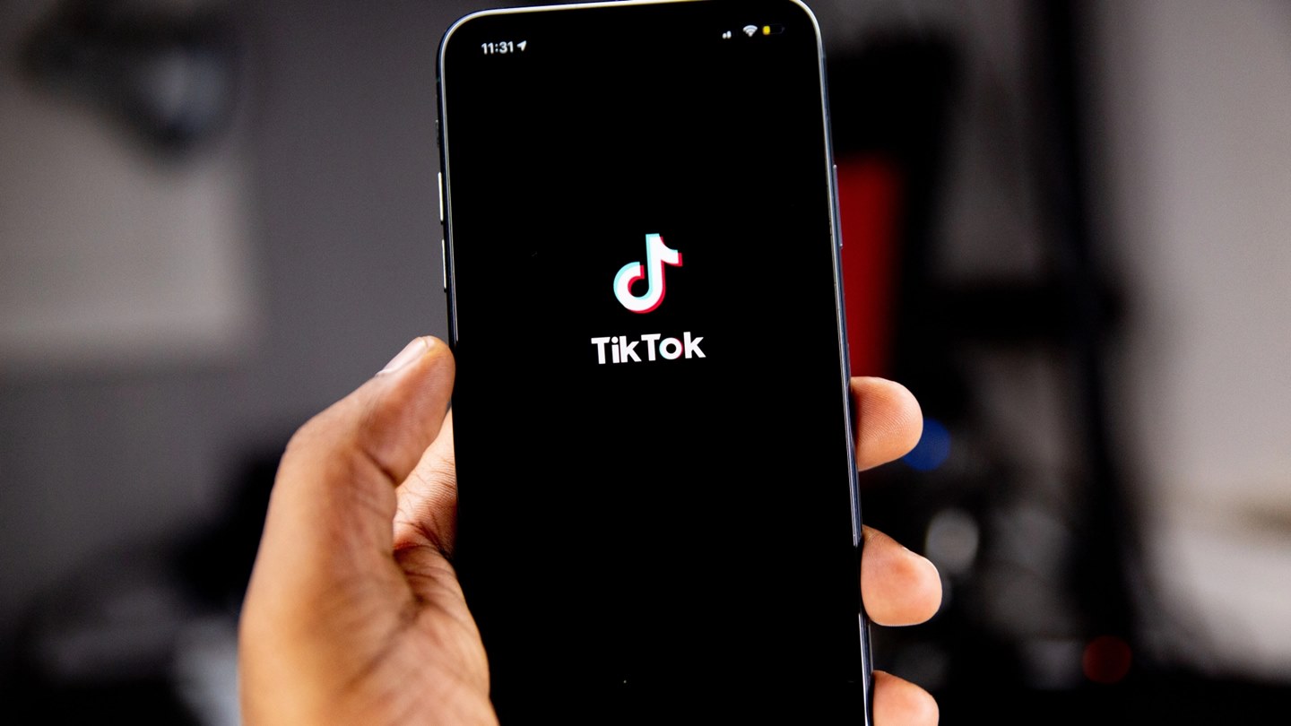 Apa Arti Dari Tik Tok. 7 Istilah TikTok Terpopuler 2023 yang Wajib Kamu Ketahui!