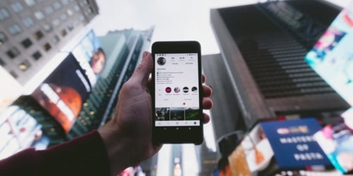 Cara Mengetahui Lokasi Seseorang Lewat Instagram. 5 Cara Melacak Akun IG dengan Mudah dan Praktis, Bisa Dilakukan