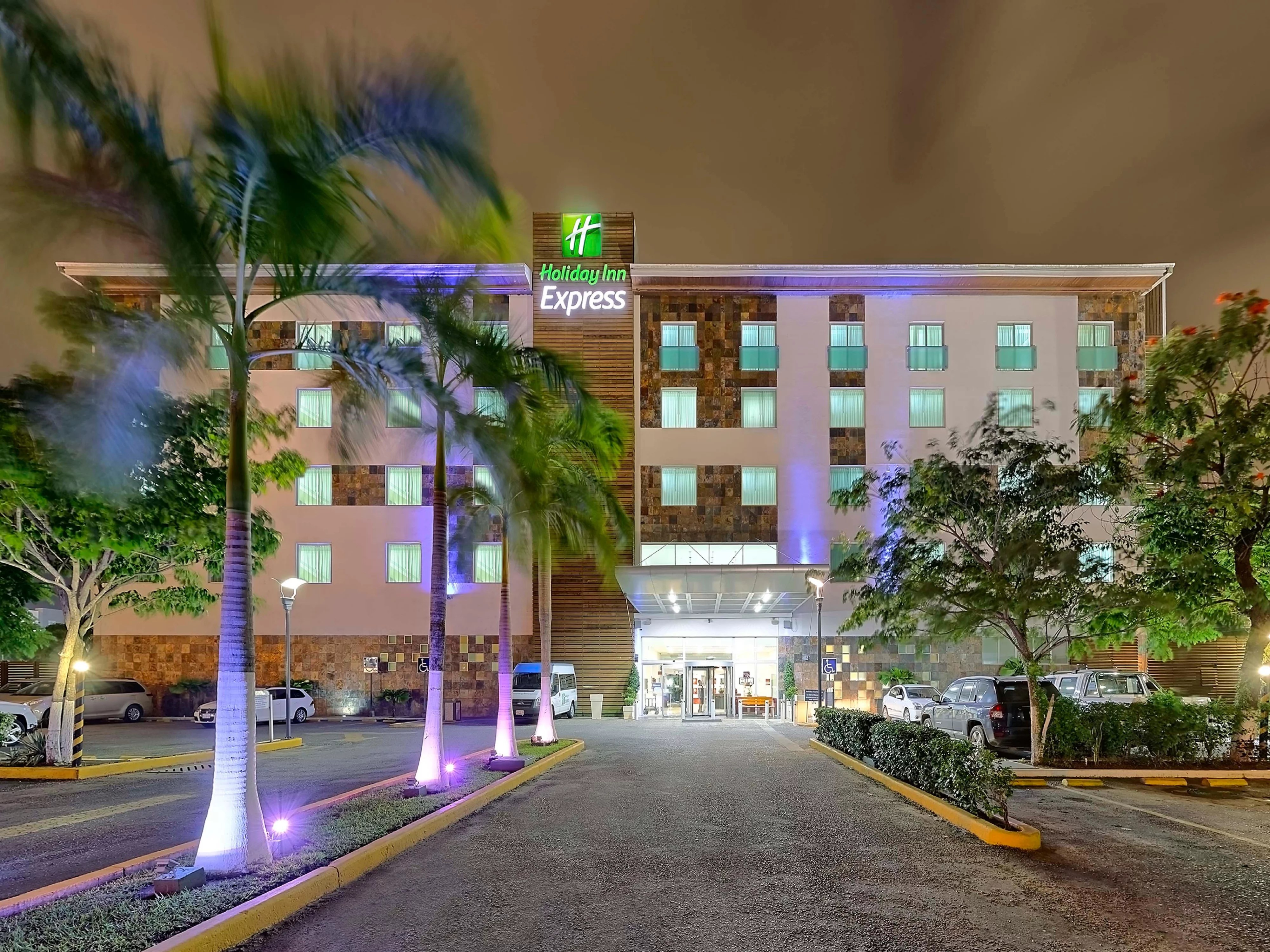 4000 Detik Berapa Menit. Holiday Inn Express Villahermosa Tabasco 2000 Hotel in