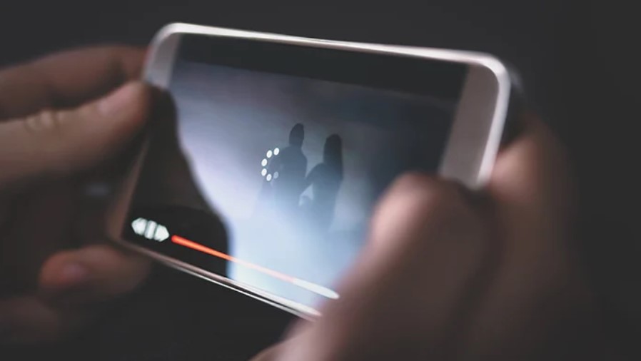 Kenapa Youtube Loading Terus Padahal Sinyal Bagus. Cara Mengatasi YouTube Lemot di Android yang Jarang Diketahui