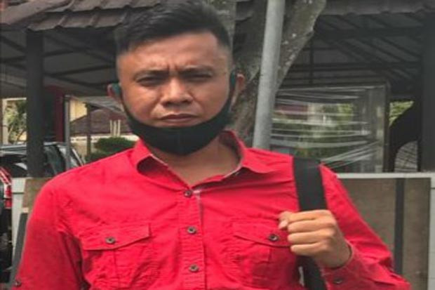 Melaporkan Penghinaan Di Facebook. Cemarkan Nama Baik, Pemilik Akun Facebook Ini Dilaporkan ke Polisi