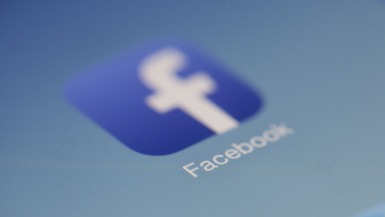 Cara Mendownload Status Fb. Cara Download Story Facebook Mudah dan Tanpa Ribet