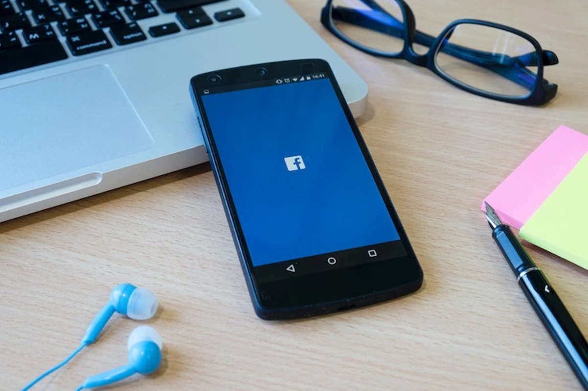Cara Mencari Kata Sandi Facebook Sendiri. 3 Cara Melihat Kata Sandi Facebook Sendiri, Mudah Banget