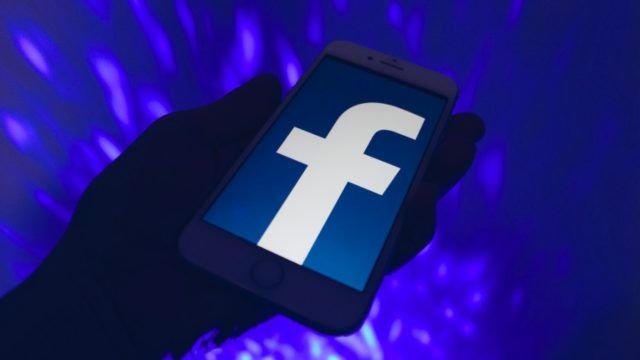 Mengatur Bahasa Di Facebook. Cara mengubah bahasa di aplikasi Facebook untuk Android