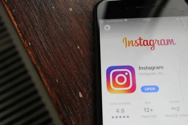 Cara Melihat Postingan Pertama Di Instagram. 2 Cara Melihat Postingan Pertama Di Instagram, Wajib Tahu